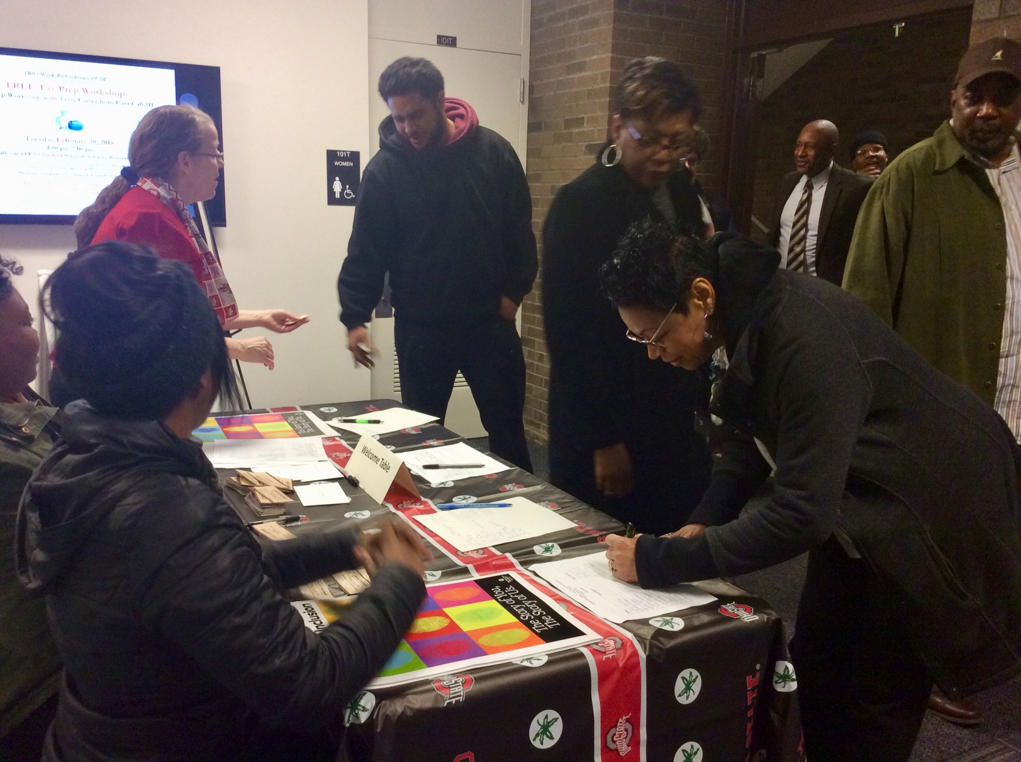 /upload/images/photo_album/osu_black_history_dinner_7