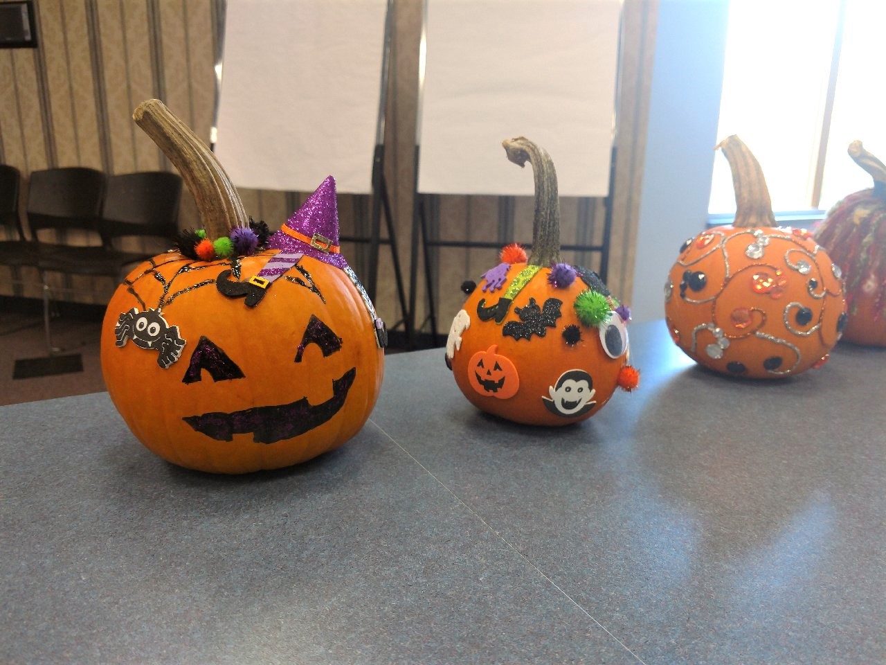 /upload/images/photo_album/staff_enrichment_pumpkin_10